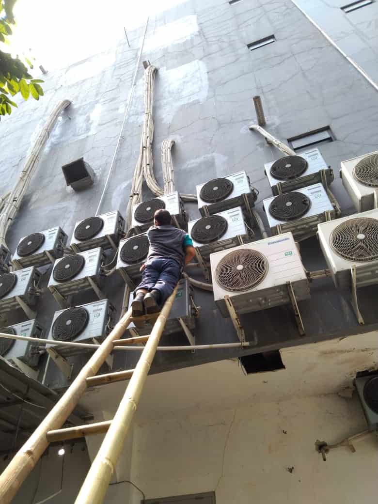 Jasa Service AC Jabodetabek - Pekerjaan 4